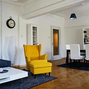 Ελέγξτε τη διαθεσιμότητα